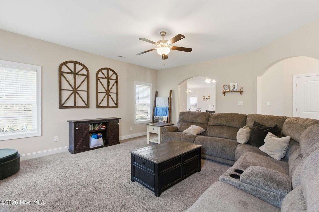 2012 Snapper St - Photo 7 of 44