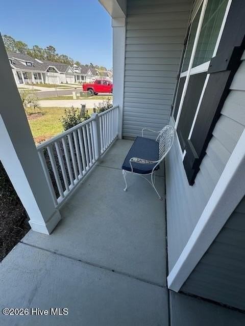 111 Arnette Dr - Photo 2 of 15