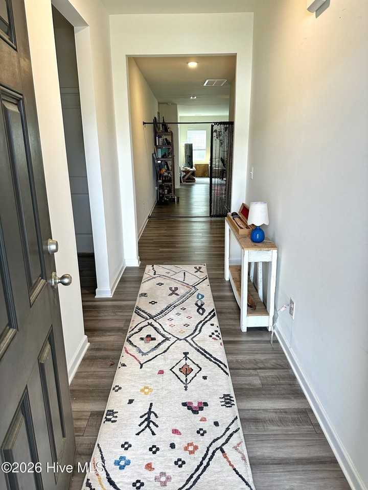 1002 Rodanthe Dr - Photo 3 of 38