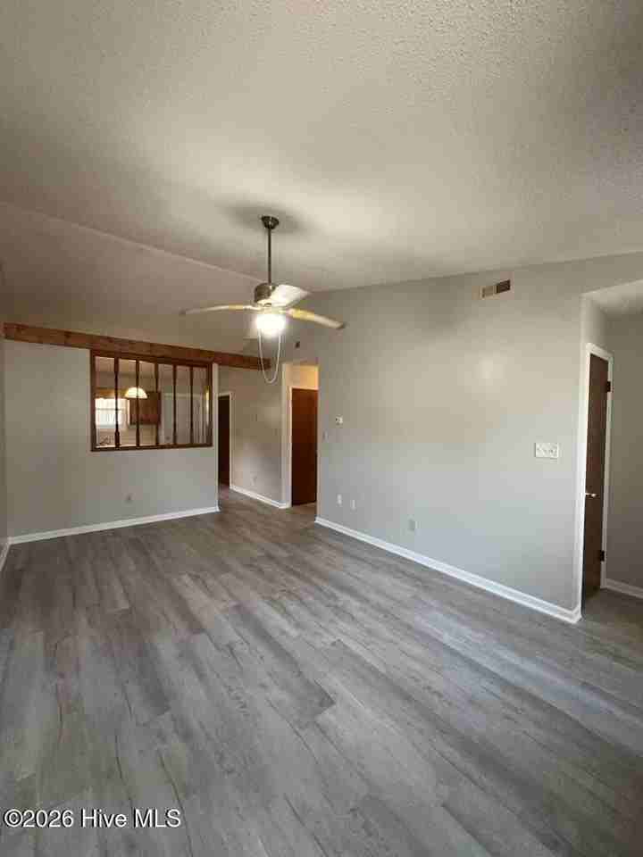 233 Easy St - Photo 3 of 16