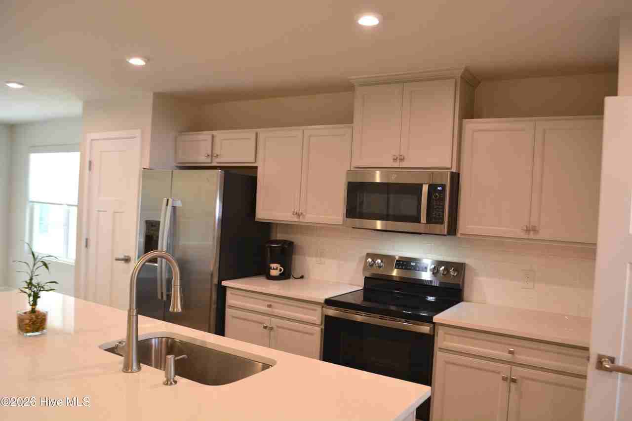 2055 Parow Ln Nw - Photo 5 of 22