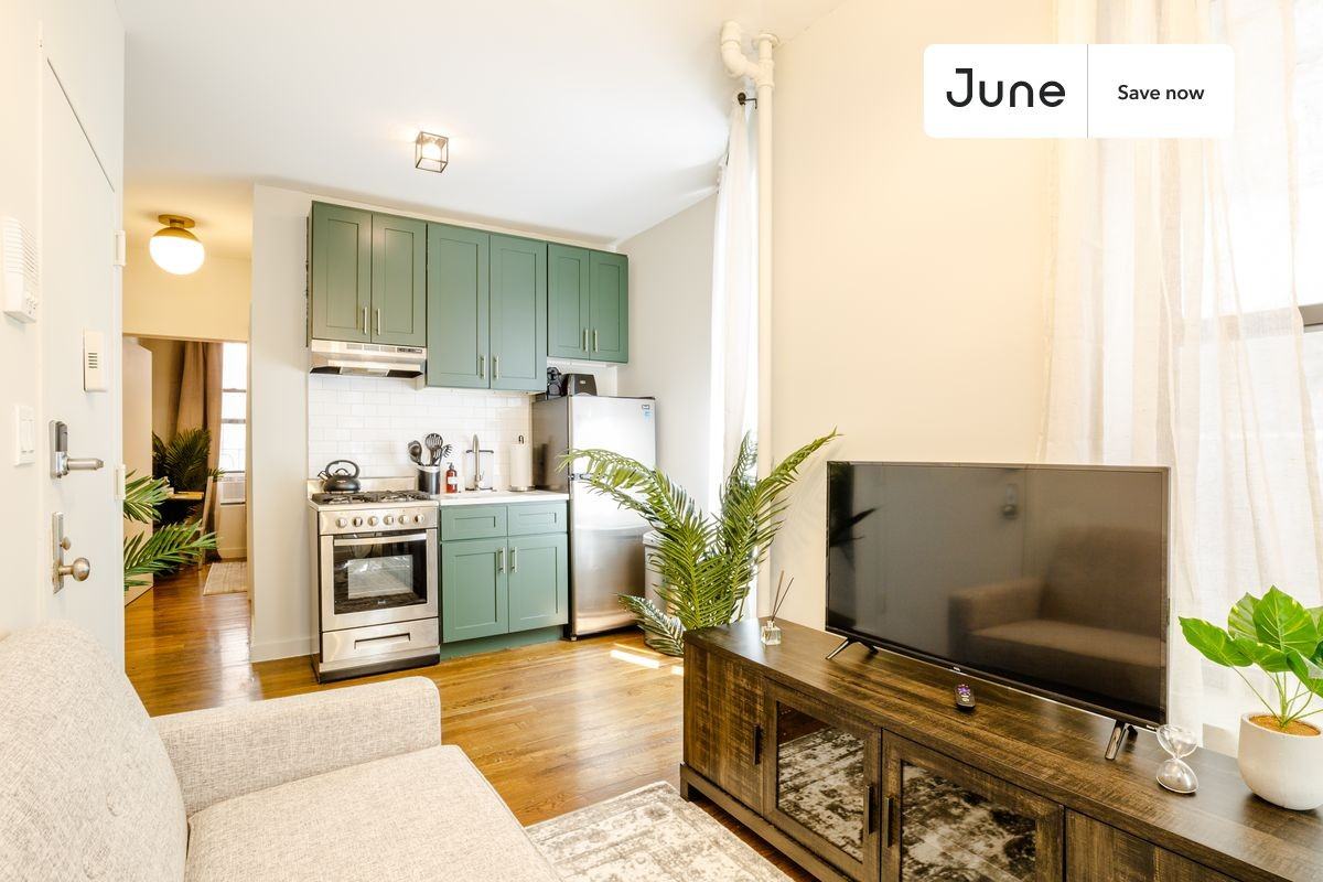 73 Monroe St #A - Photo 2 of 11