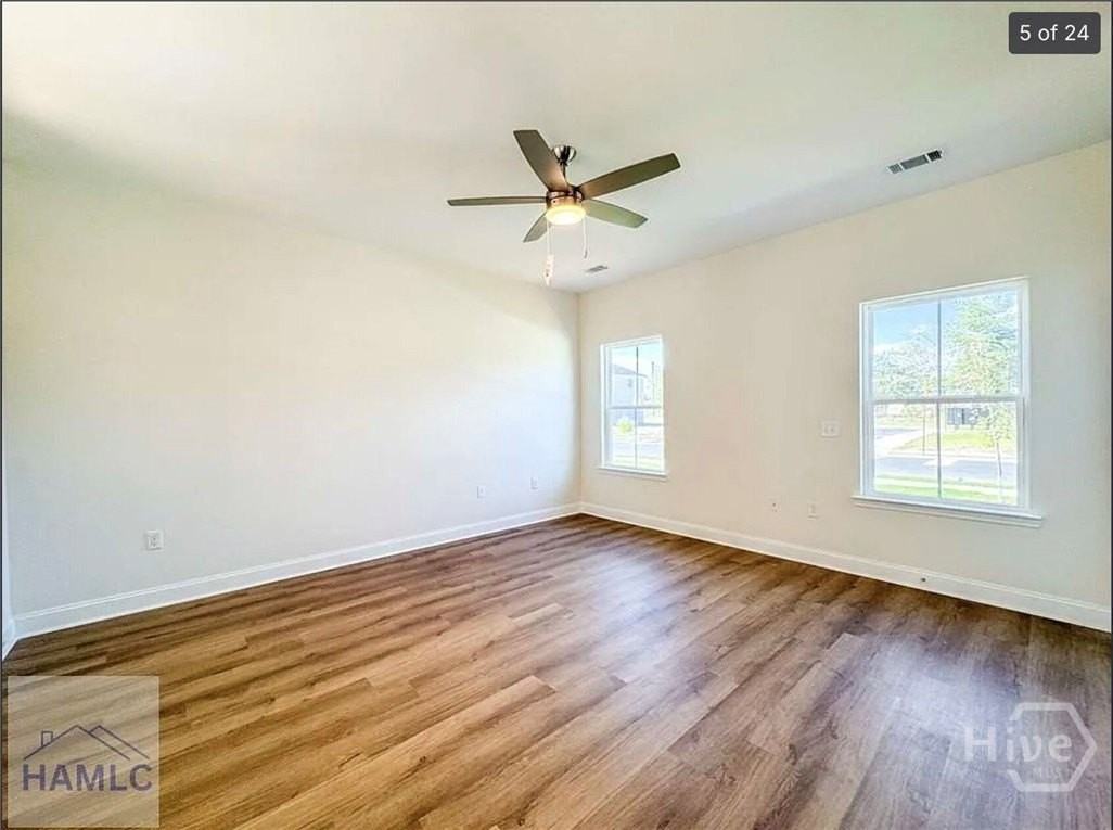 372 Hardman Rd - Photo 4 of 23