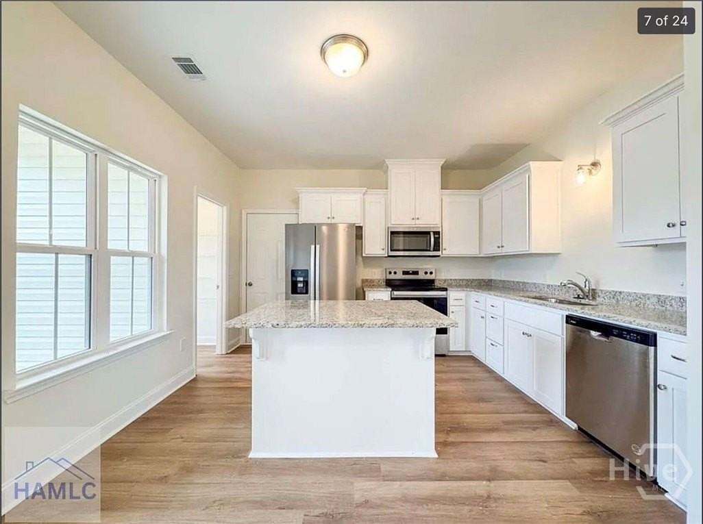 372 Hardman Rd - Photo 6 of 23