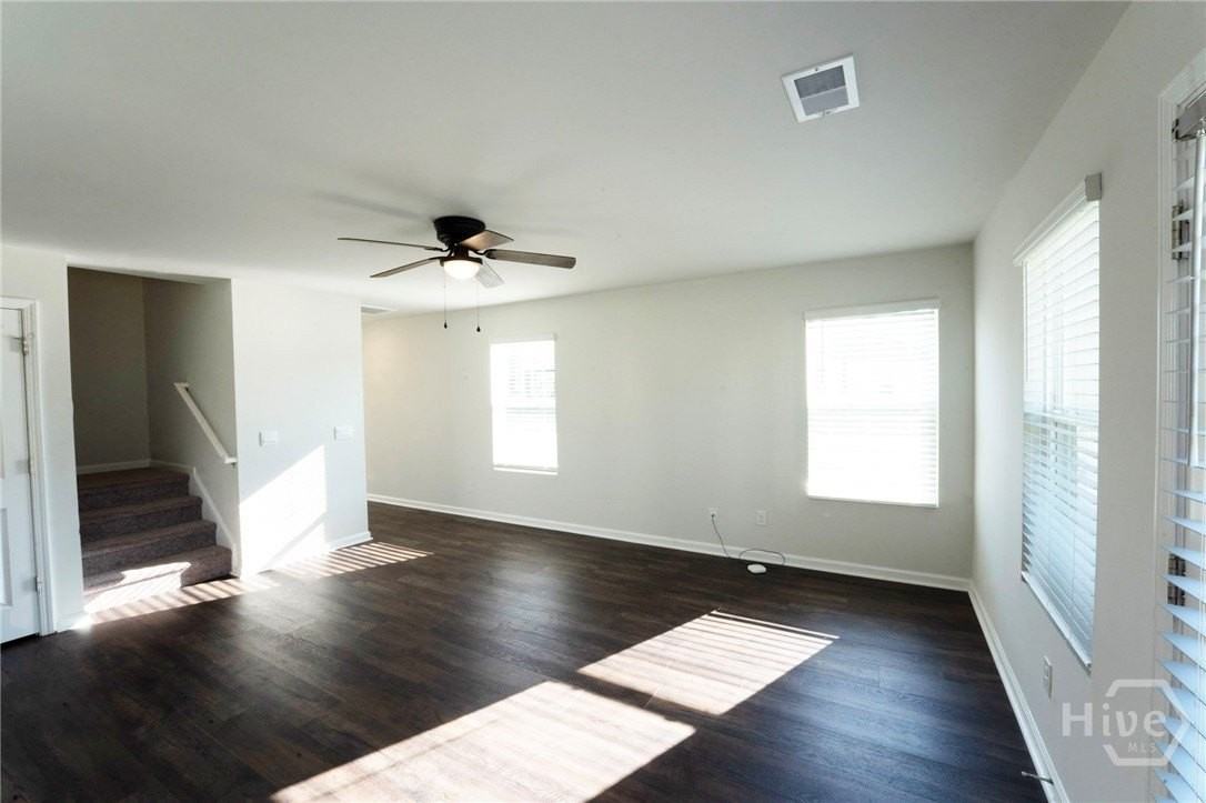 8 Crabapple Cir Unit J - Photo 5 of 38