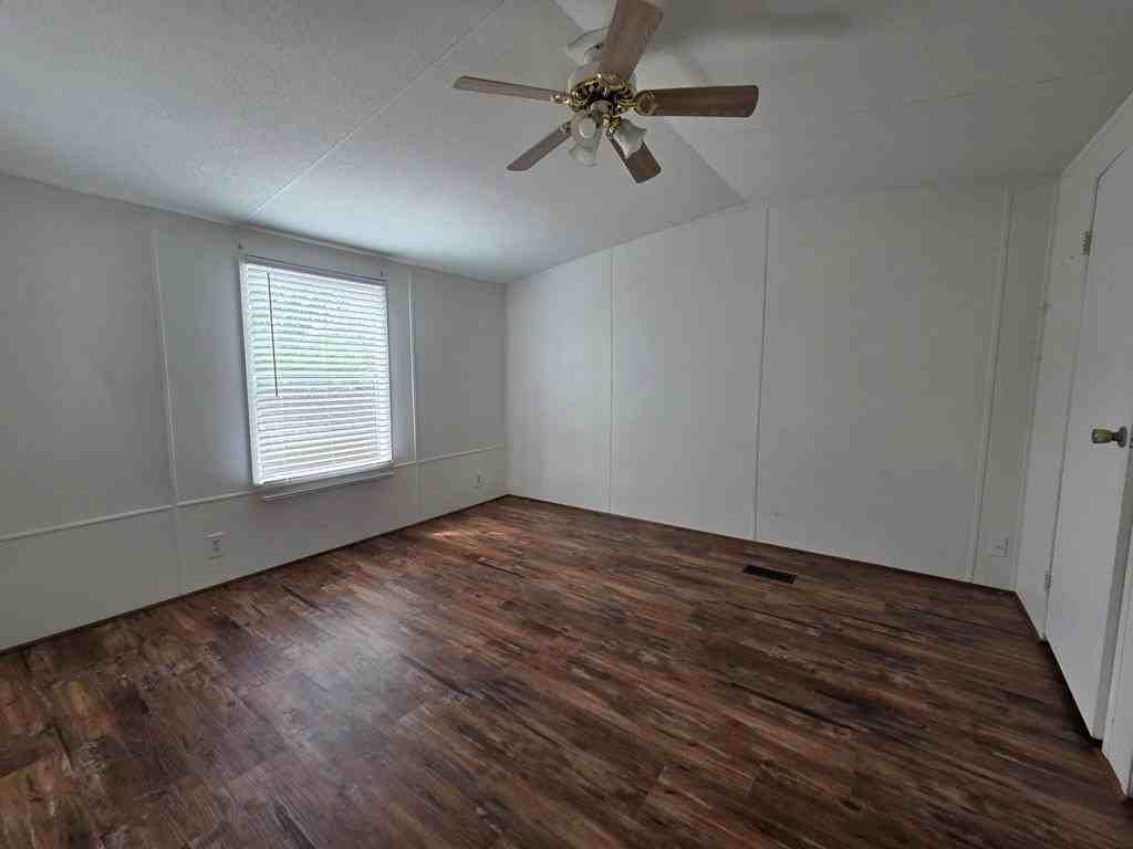 167-#6 Beaumont St - Photo 2 of 10