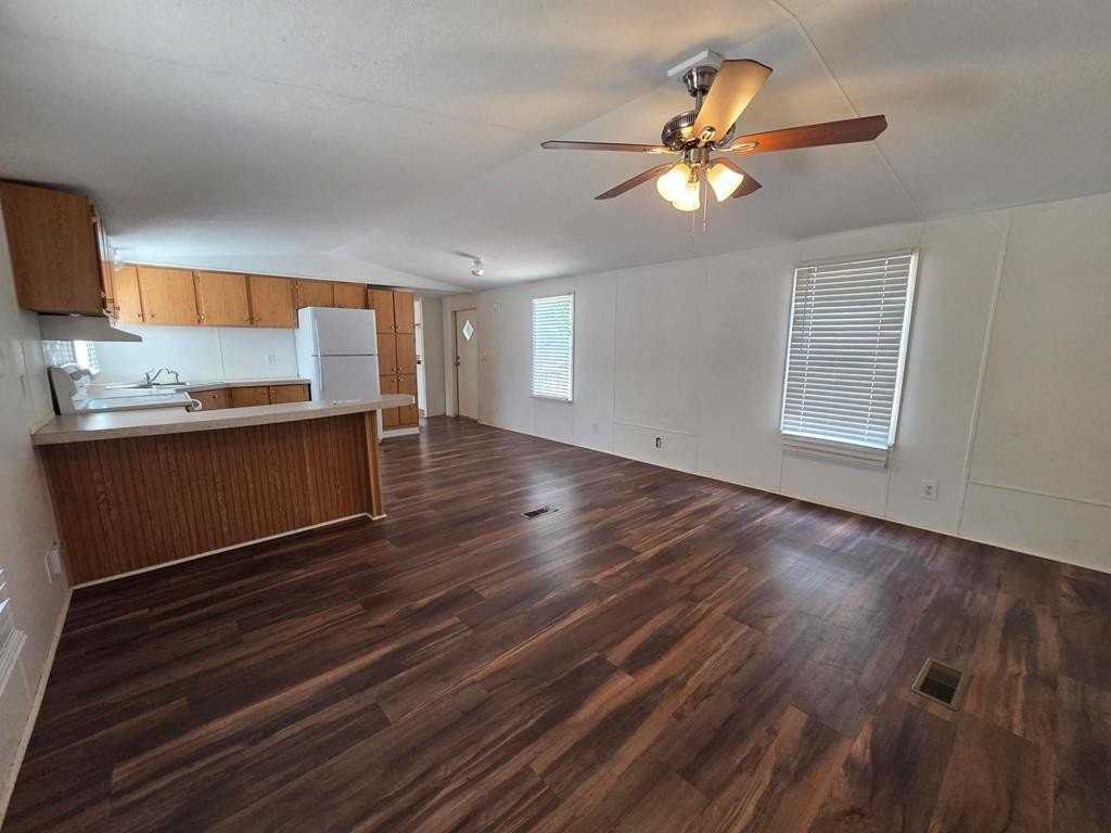 167-#6 Beaumont St - Photo 3 of 10