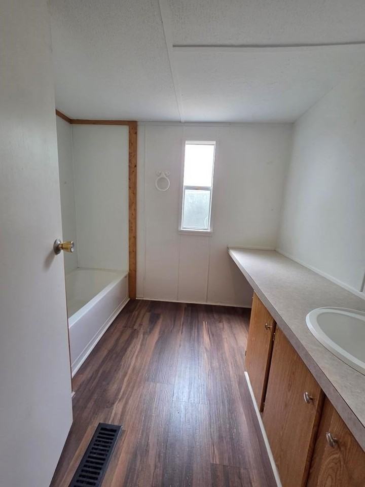 167-#6 Beaumont St - Photo 4 of 10