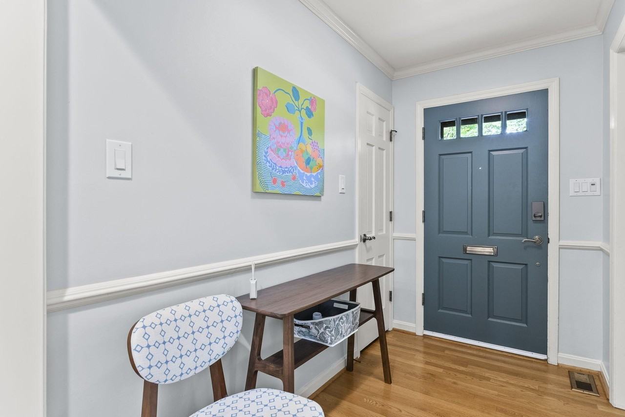 309 Greenbriar Rd - Photo 6 of 50