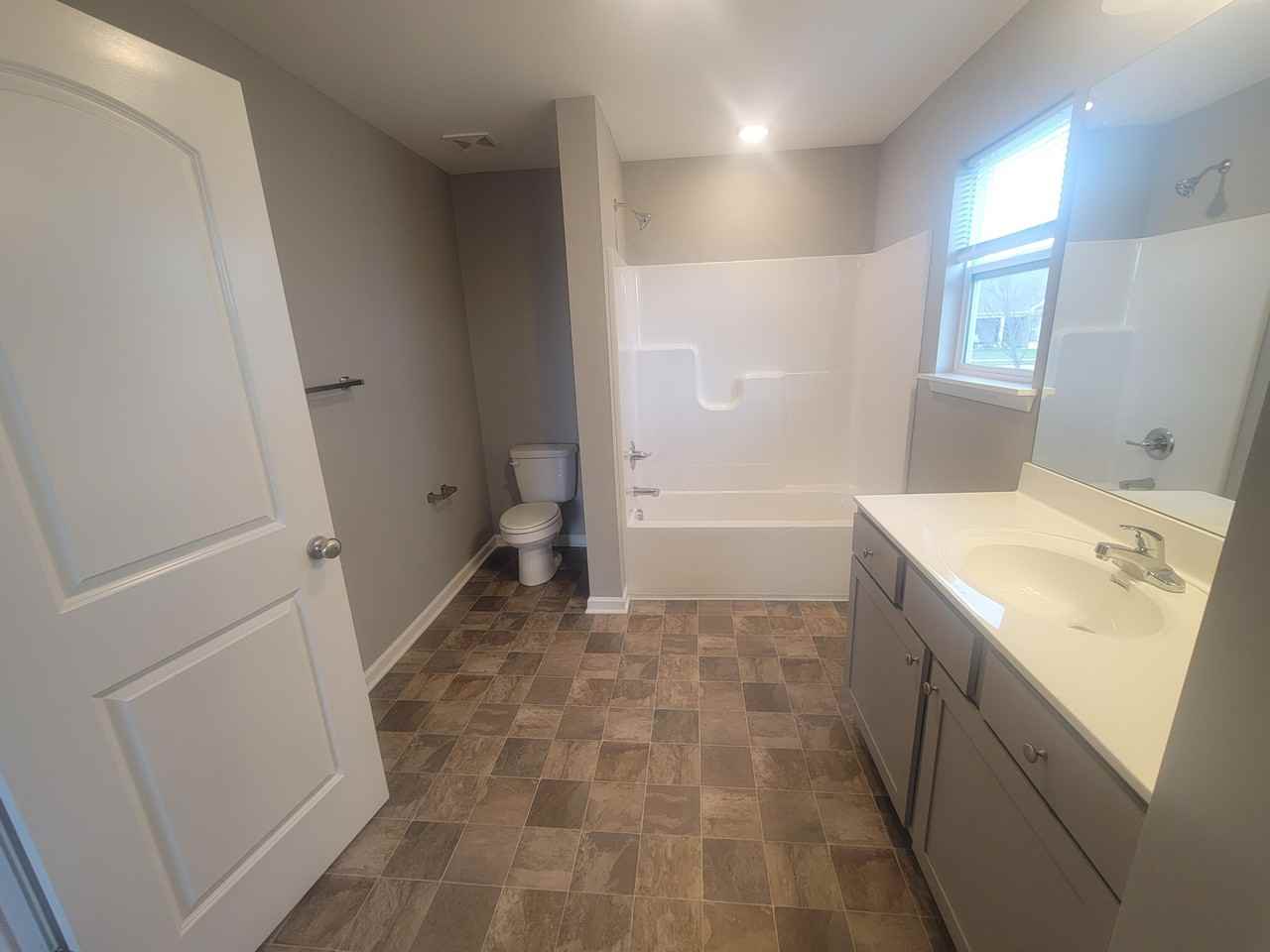 8080 Driftwood Loop - Photo 7 of 13