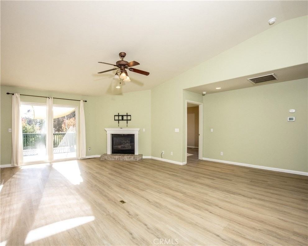 15518 Little Peak Rd - Photo 5 of 29