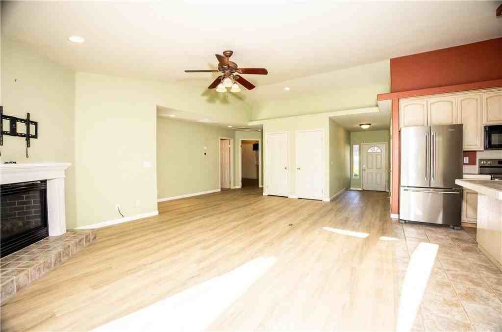 15518 Little Peak Rd - Photo 7 of 29