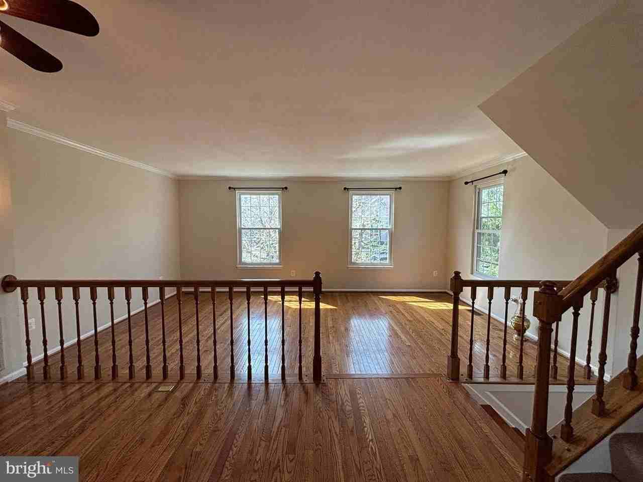 7711 Goodfellow Way - Photo 7 of 34