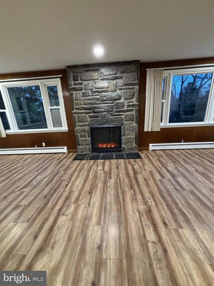 362 Conchester Rd - Photo 7 of 34