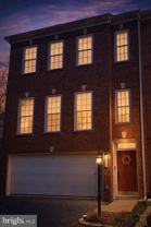 1043 Hotchkiss Pl - Photo 1 of 1