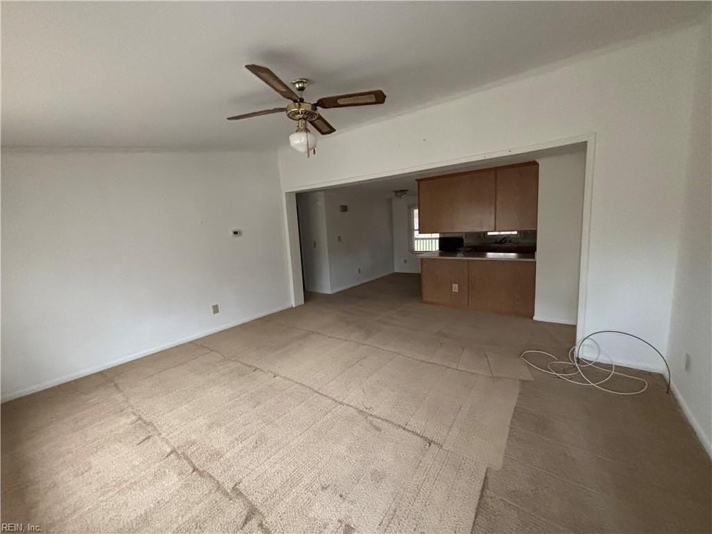 156 Collins Rd - Photo 2 of 22