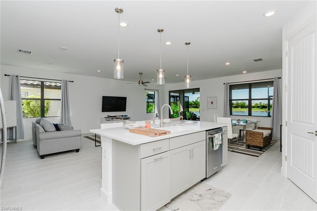 5939 Gala Dr - Photo 7 of 35