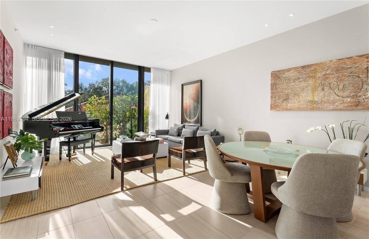 3156 Sw 27th Ave #202