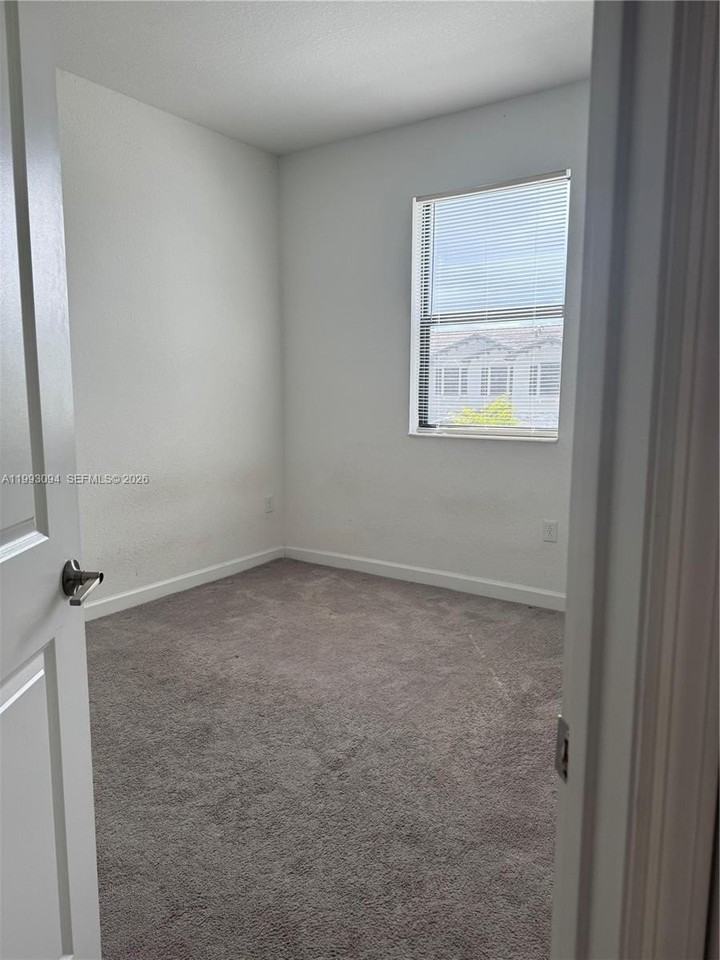 13379 Sw 287th St - Photo 2 of 25