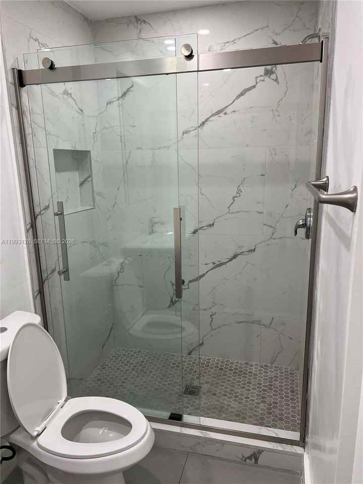 1531 Nw 8th Ave #1531 - Photo 2 of 3