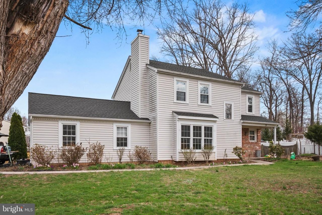 15123 Philip Lee Rd #1 - Photo 2 of 26