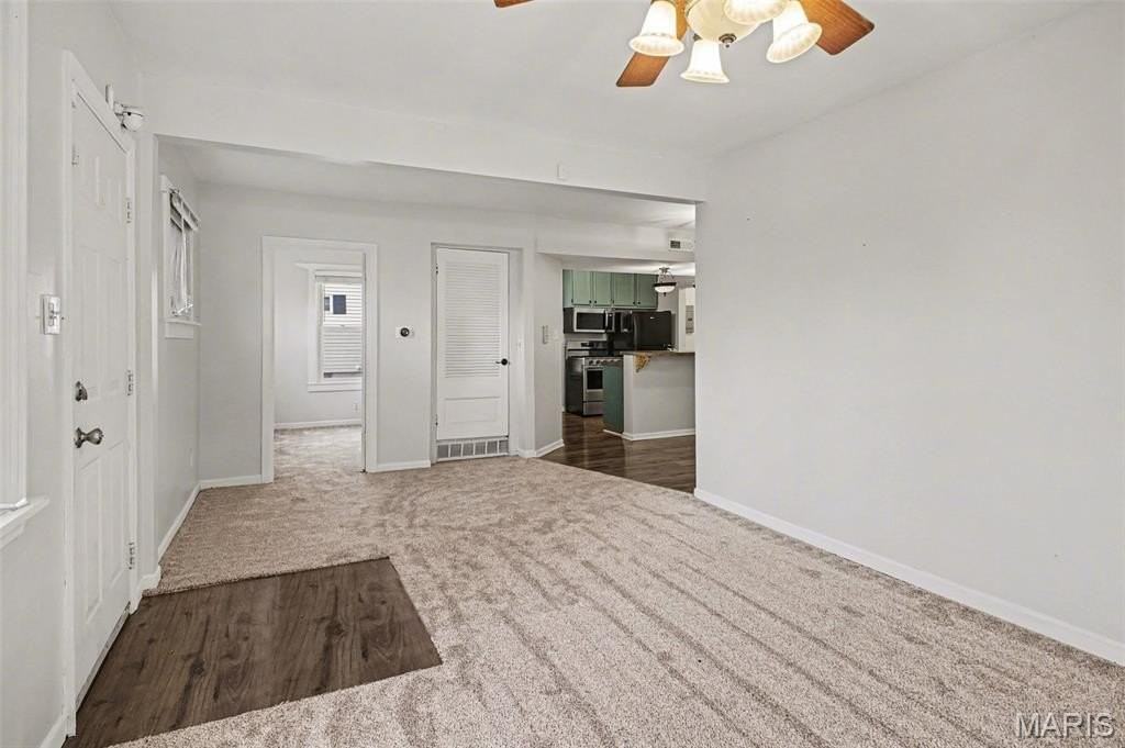 1725 Saint Catherine St - Photo 3 of 10