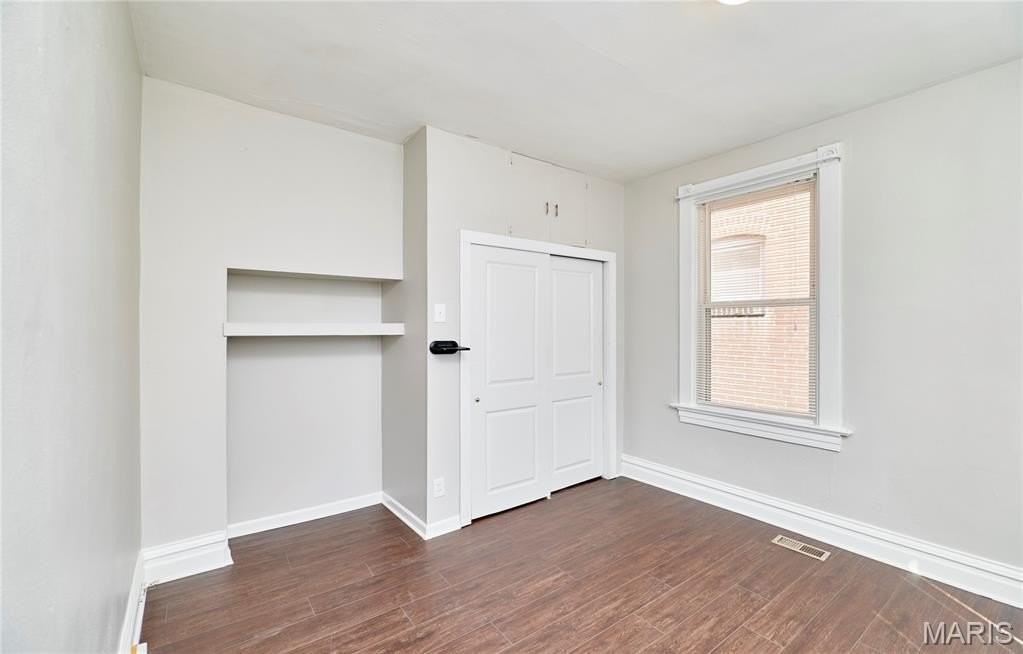 4832 Goethe Ave - Photo 7 of 22