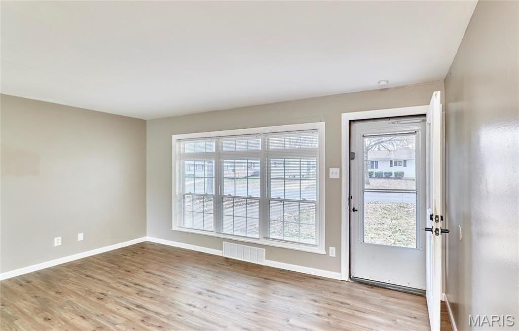 855 Daniel Boone Dr - Photo 6 of 40