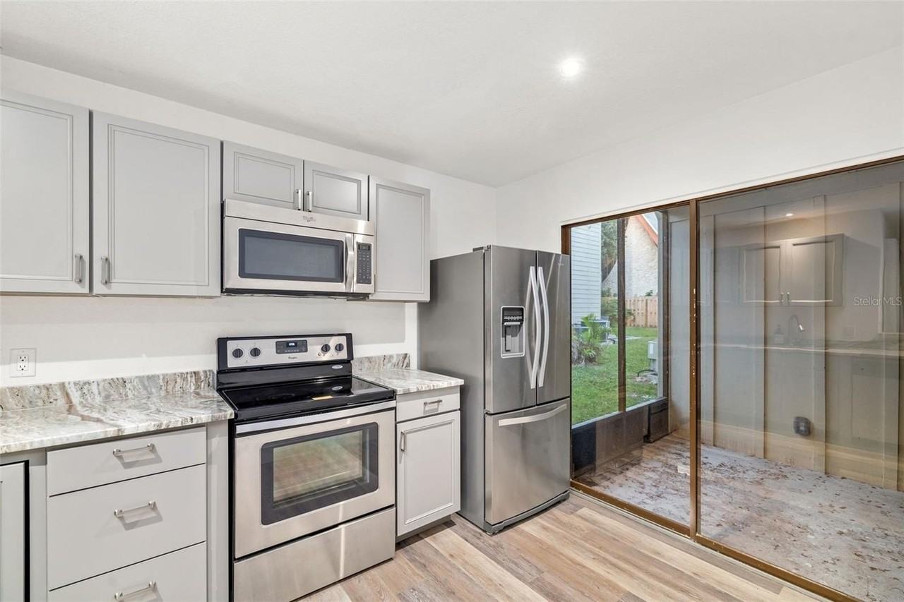 2224 Bahia Vista St #E1 - Photo 7 of 50