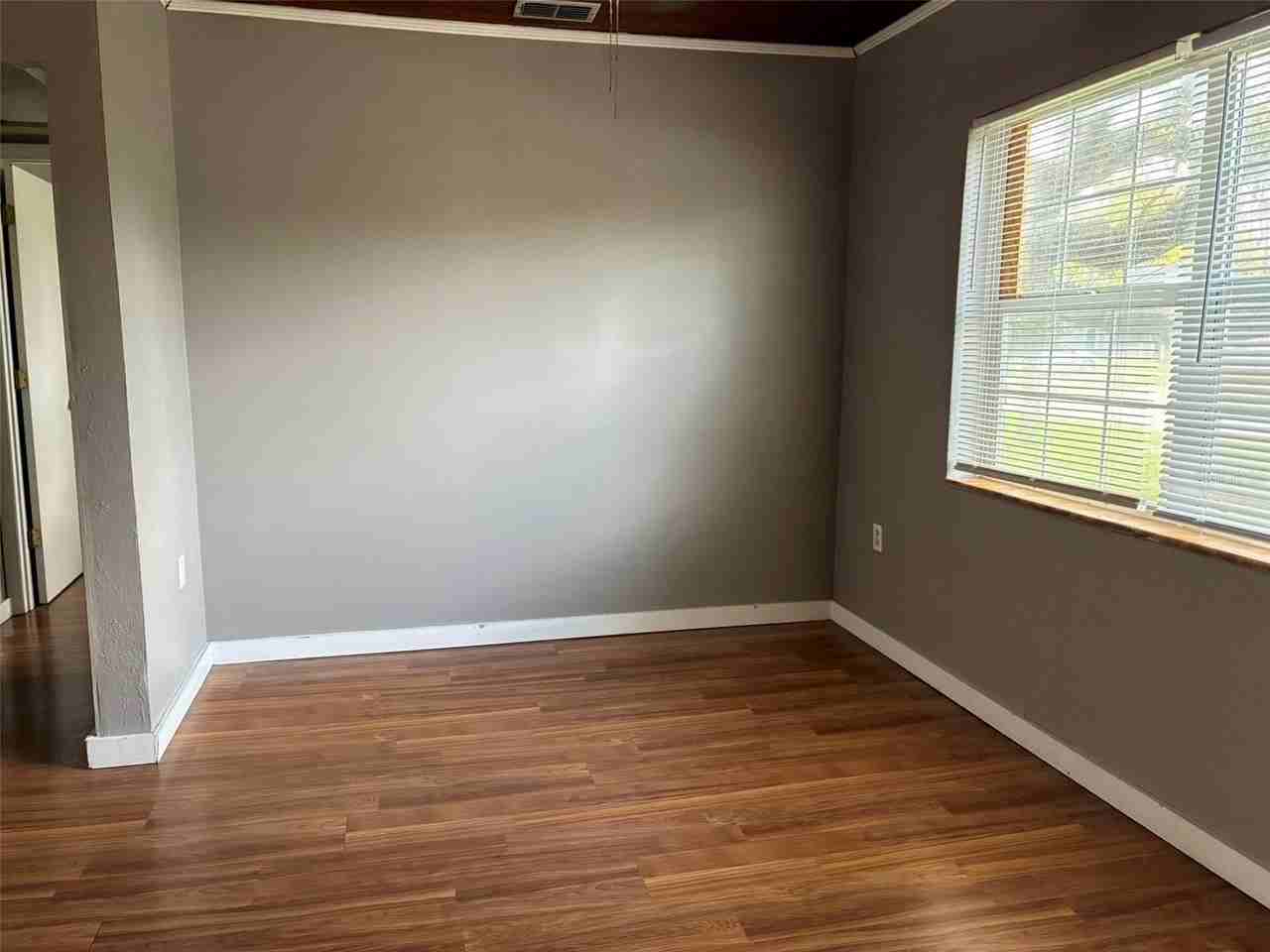 1555 Michigan Ave - Photo 2 of 22