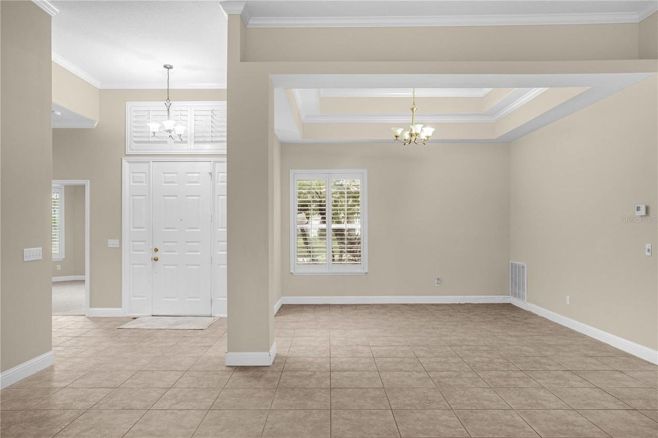 10674 Woodchase Cir - Photo 6 of 36