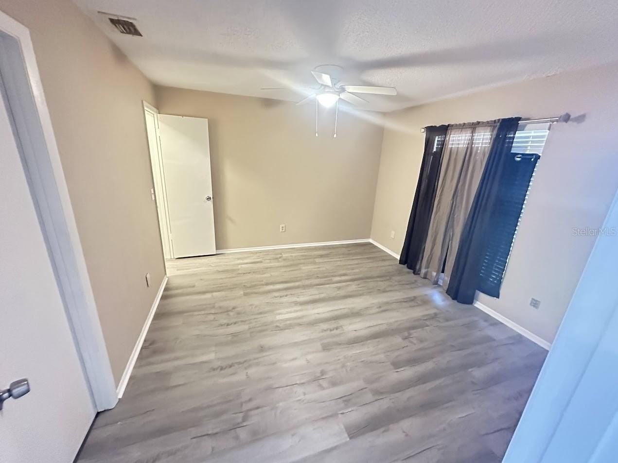 106 Toluca Dr - Photo 5 of 10