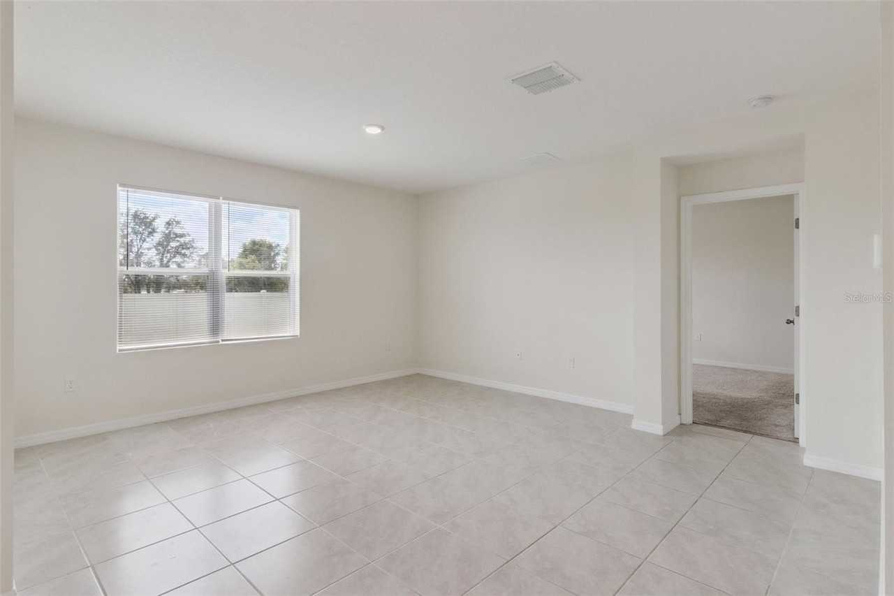 4373 Deleon St - Photo 3 of 30