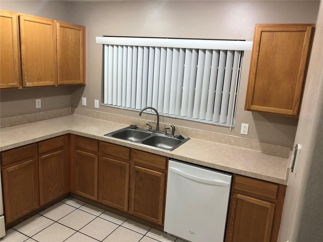 14208 Boca Key Dr - Photo 6 of 27