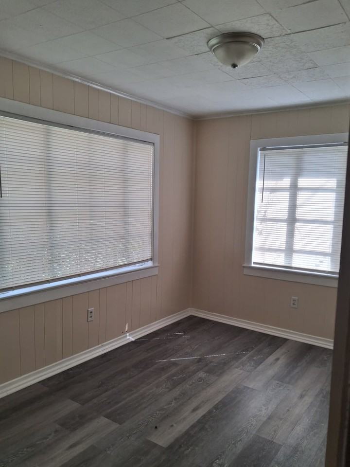 3511 Sykes Park Dr #1 - Photo 6 of 8