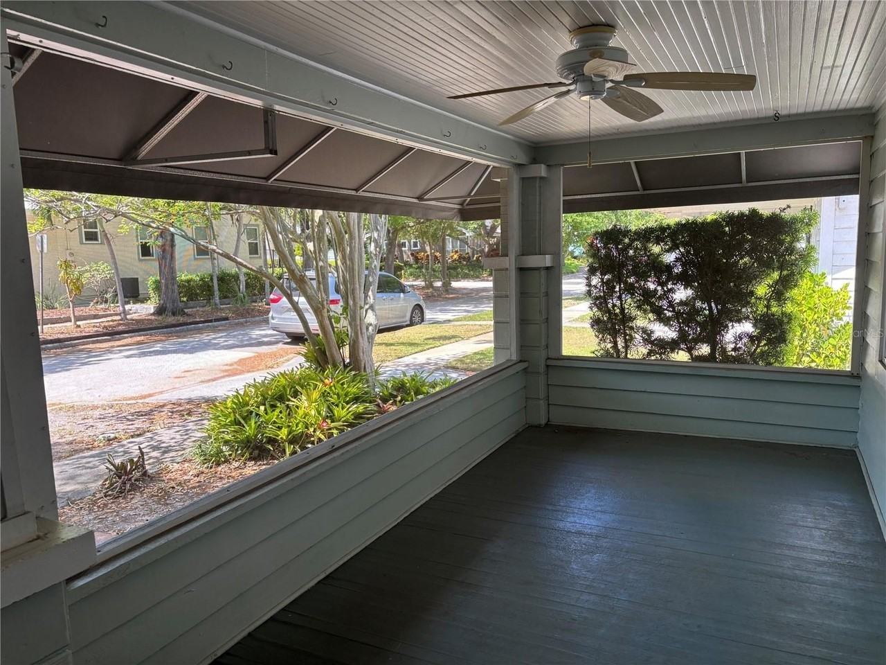 1231 Highland St N - Photo 2 of 25