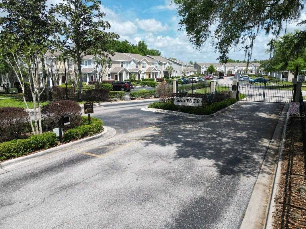 3414 Broken Bow Dr - Photo 2 of 36