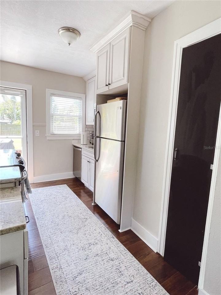 4120 2nd Ave S - Photo 6 of 17