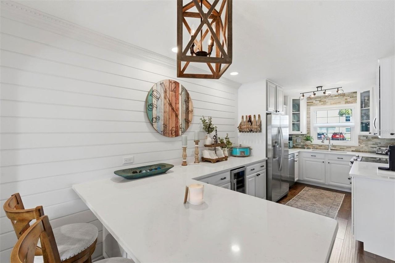 4751 Coquina Key Dr Se - Photo 4 of 50