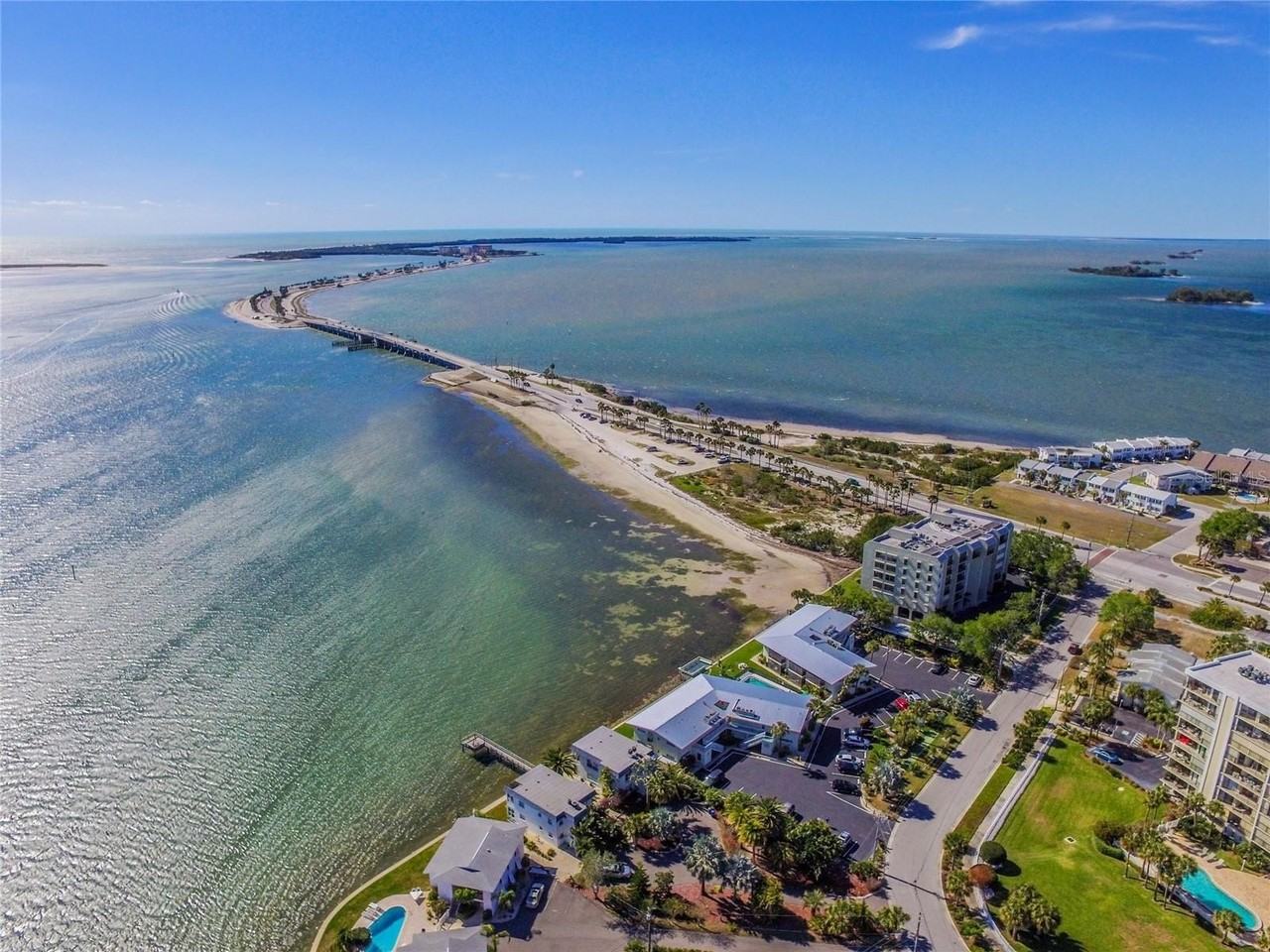 2566 Gary Cir #3 - Photo 3 of 26