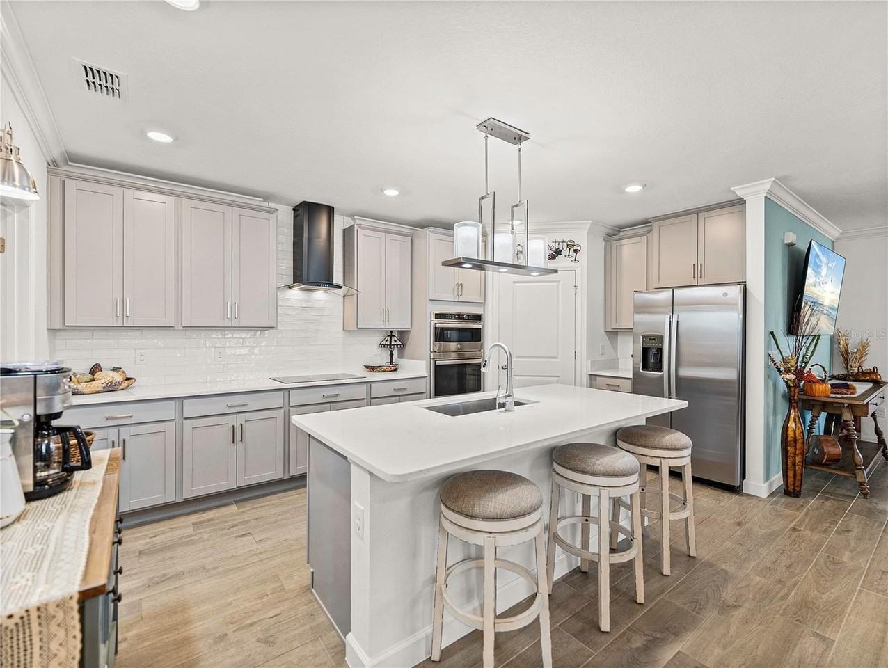 17319 Holly Well Ave - Photo 3 of 33