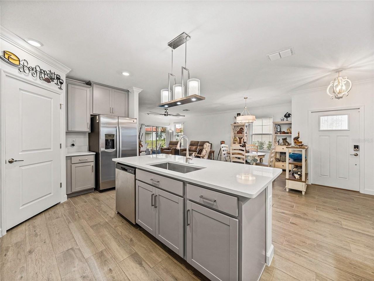 17319 Holly Well Ave - Photo 6 of 33