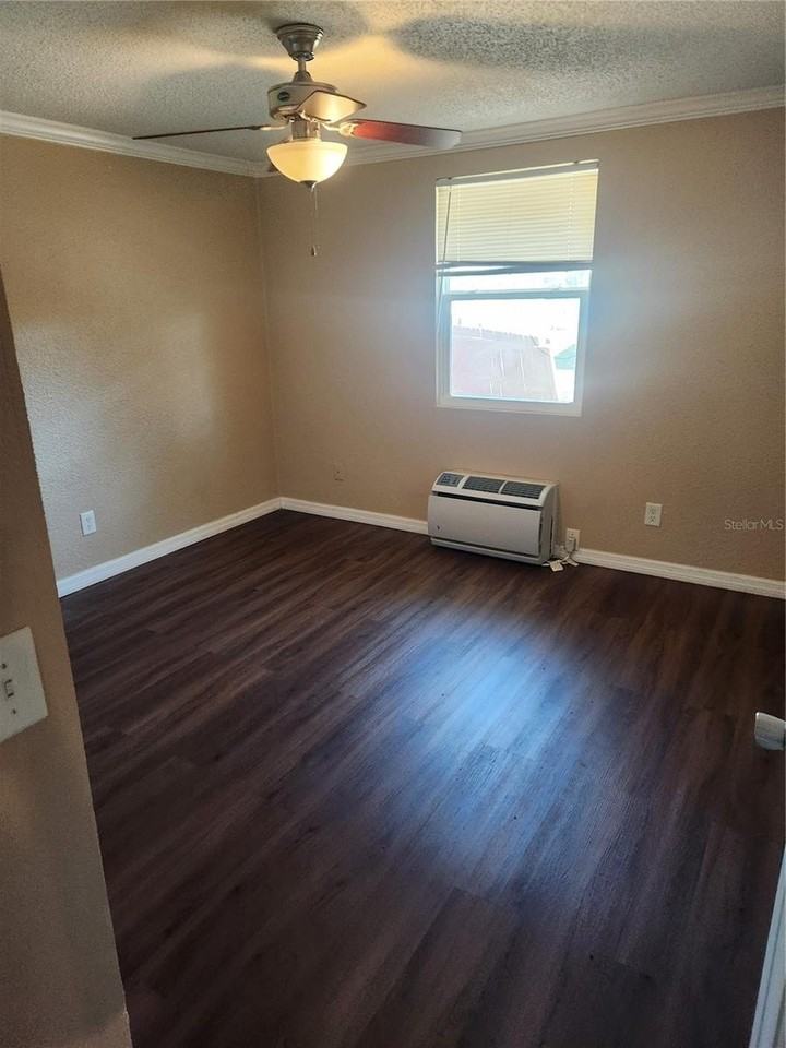 5901 Bryce Ln #5907 - Photo 4 of 7