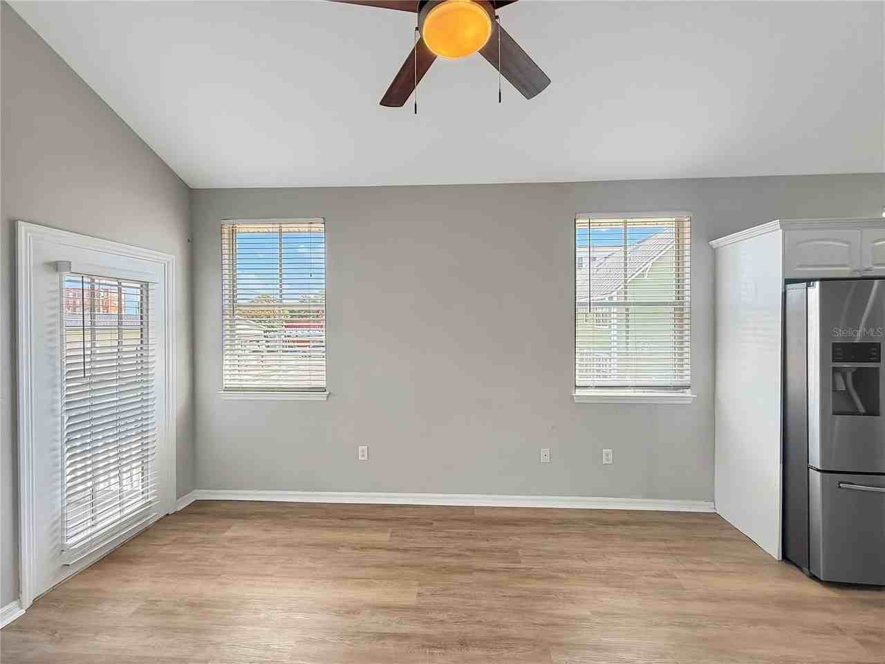1510 N 17th St #4C - Photo 5 of 23