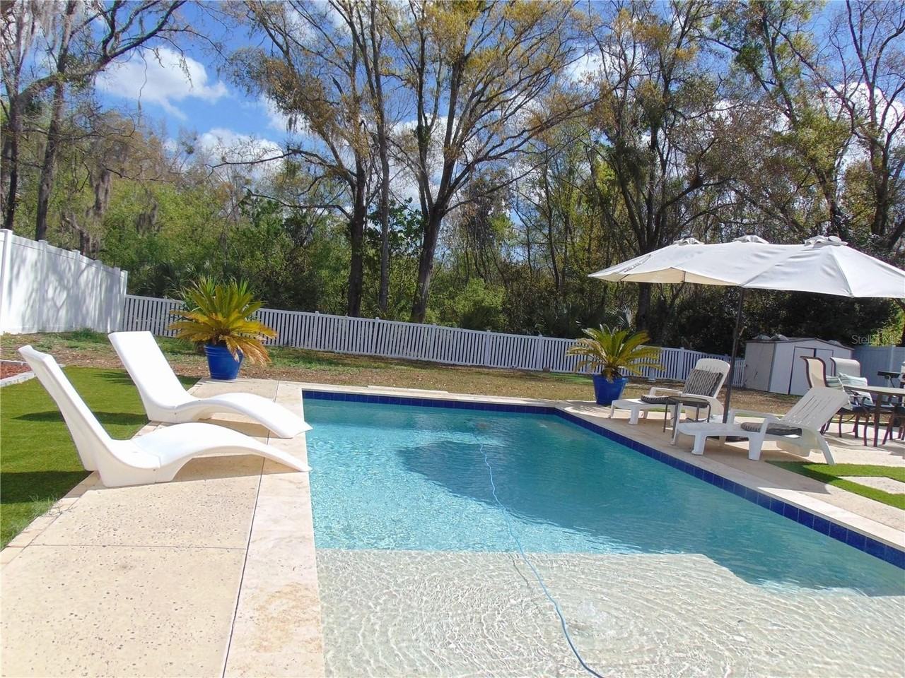 4706 Tampa Downs Blvd - Photo 2 of 35