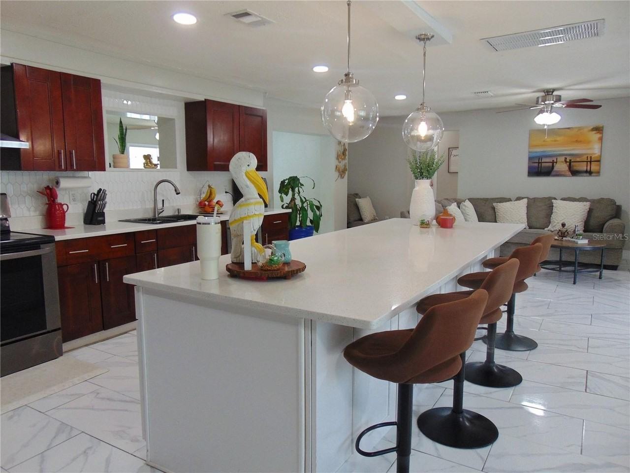 4706 Tampa Downs Blvd - Photo 7 of 35