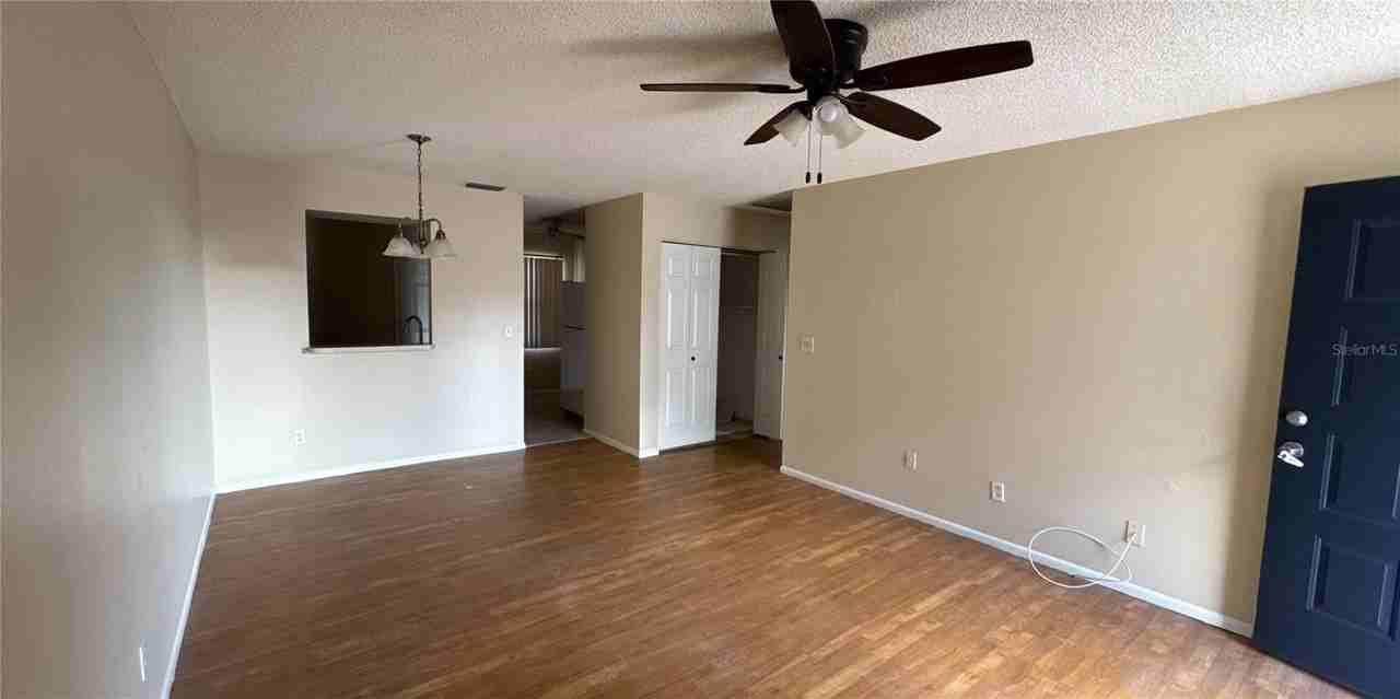 12329 Park Blvd #1 - Photo 5 of 21