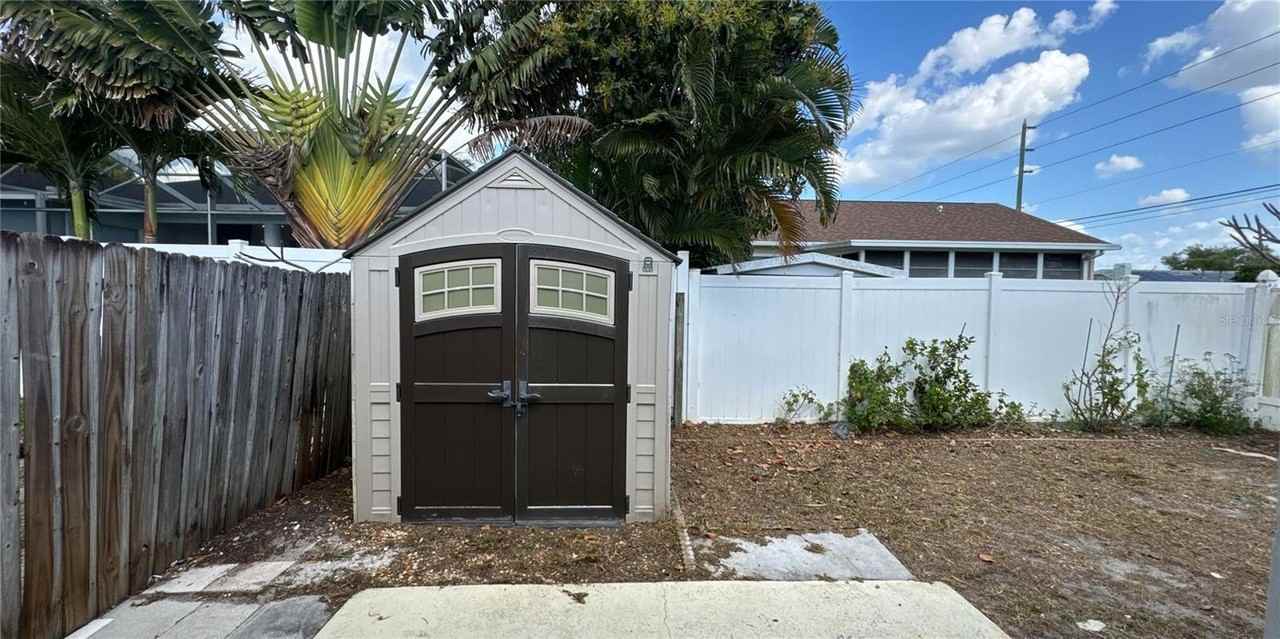 12329 Park Blvd #1 - Photo 6 of 21