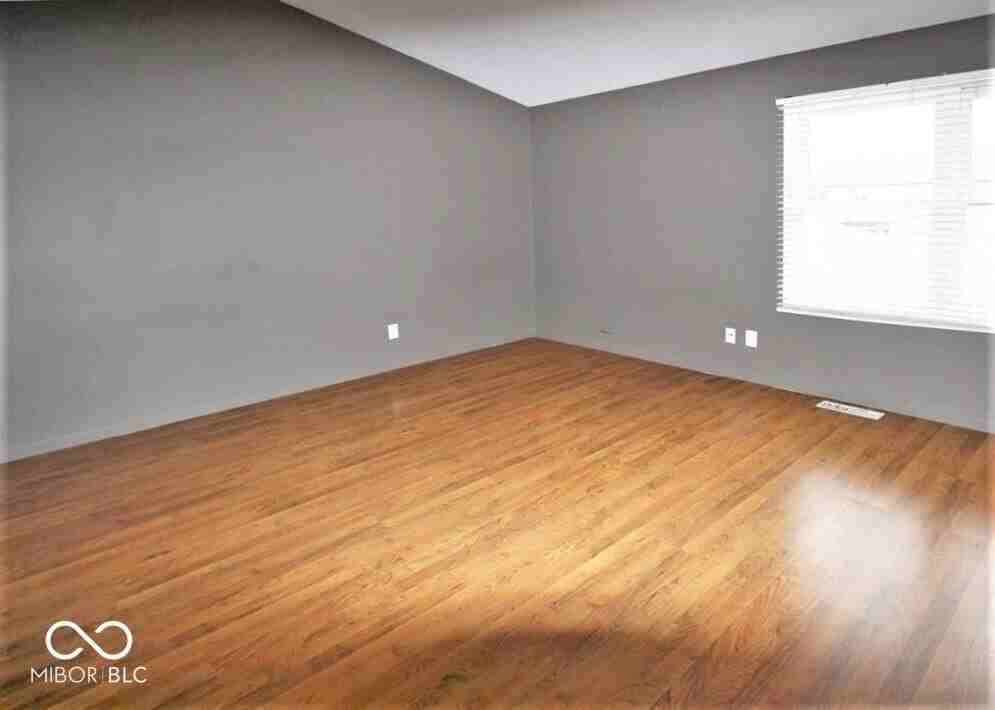 7074 Sea Oats Ln - Photo 3 of 5