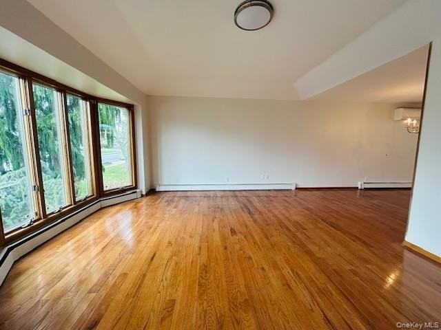 38 Evelyn Ln - Photo 2 of 16